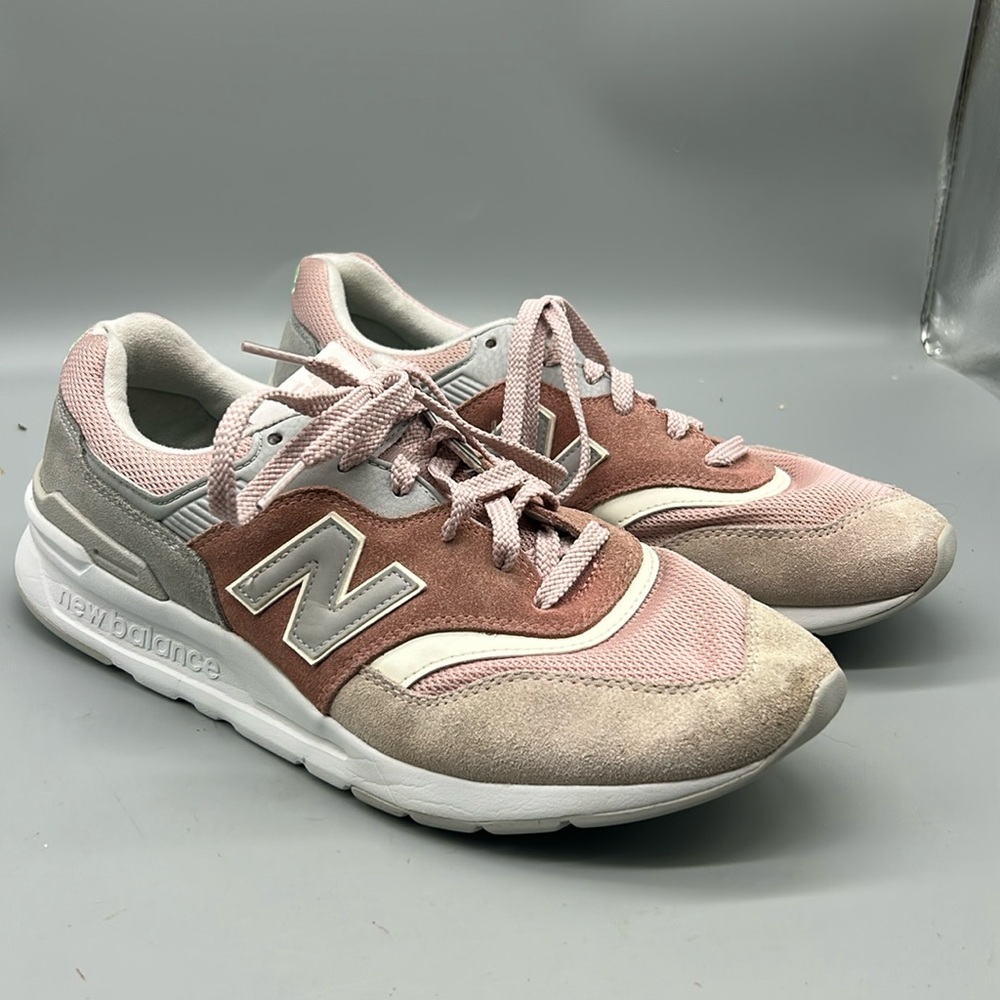 New Balance 997H sz 10